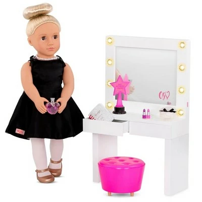 Our Generation Glitz and Glamour Dressing Room Accessory Playset for 18" Dolls 5 Our Generation Glitz and Glamour Dressing Room Accessory Playset for 18" Dolls - Image 3